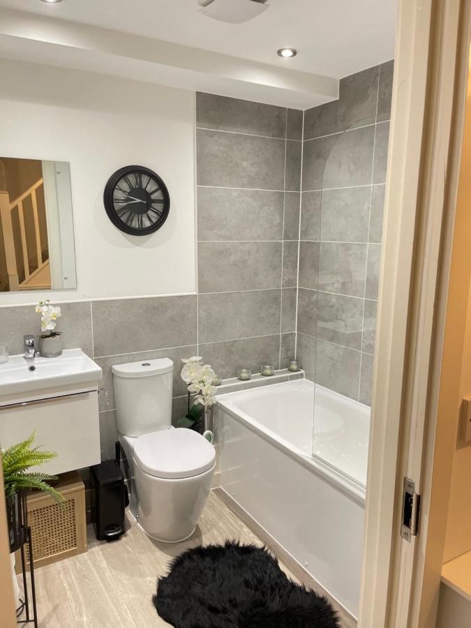 Cosy Bedrooms Manchester Exterior photo